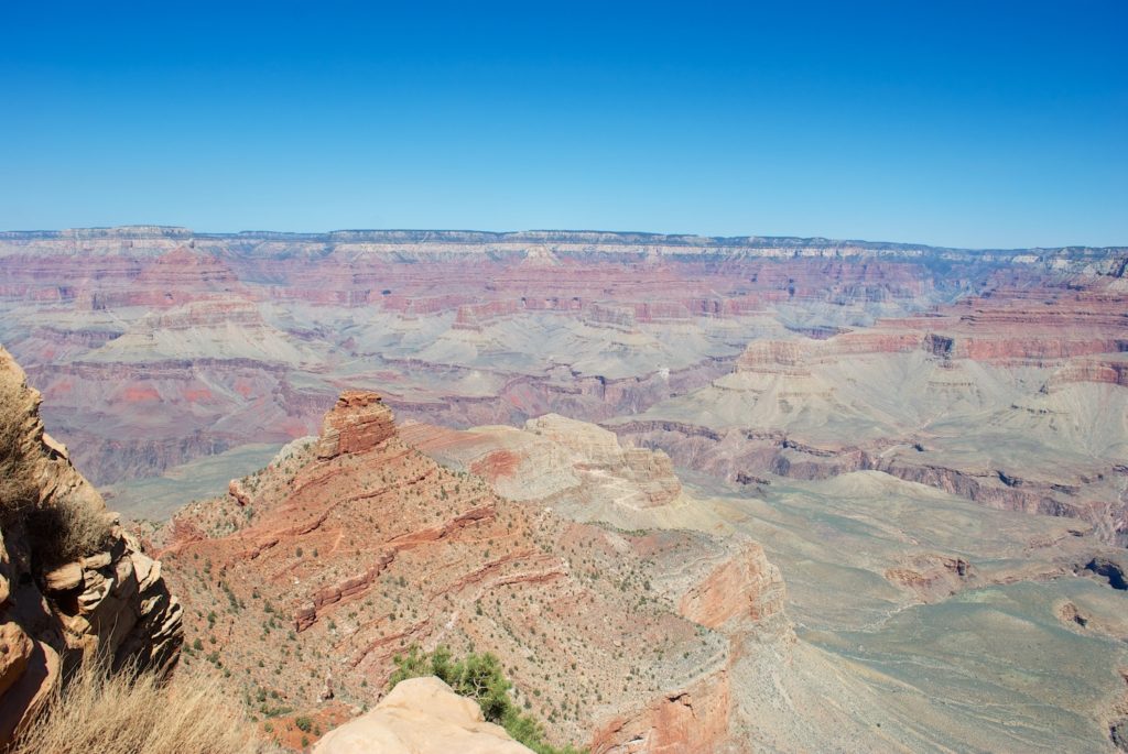 Breathtaking views of Grand Canyon from Ooh Aah Point