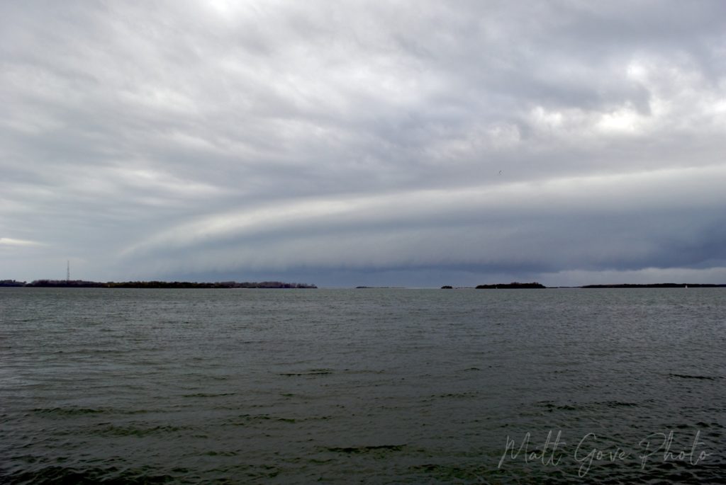 Shelf cloud near St. Petersburg, Florida