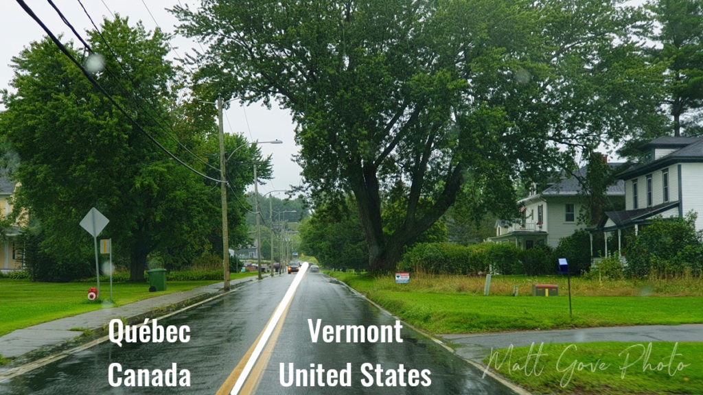 International Border superimposed on a photograph of Rue Canusa